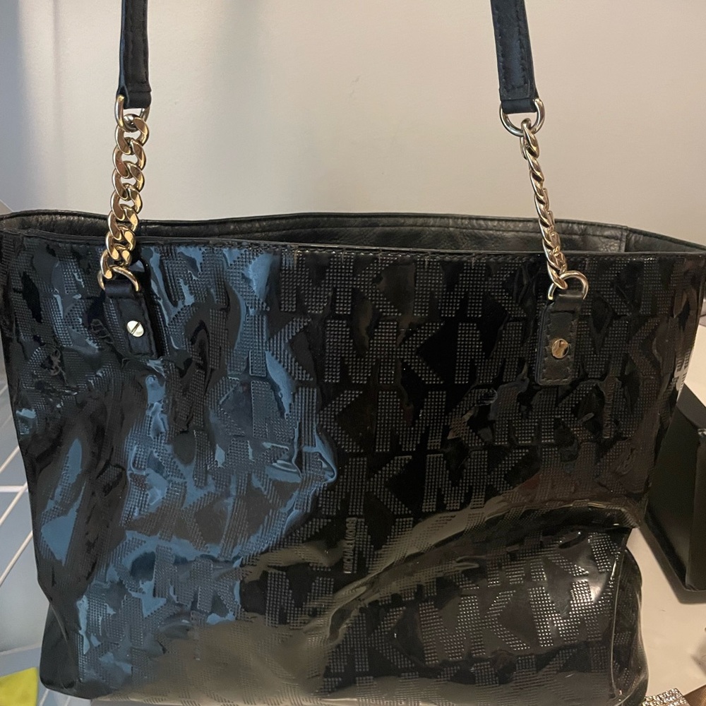 Black Michael Kors purse